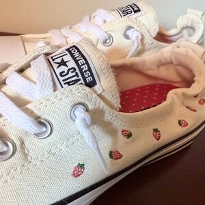 NIB Converse All Star Canvas Step-In Sneakers with Embroidered Strawberry Design
